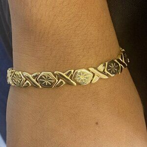 XOXO Kisses and Hugs Bracelet Stainless Steel 14k Gold Plated 7 1/2 " wholesale